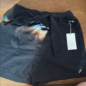 A New Day paperbag shorts black size S